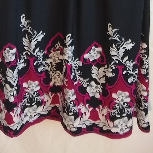 White House Black Market Size S Dress - Picture 3 of 7